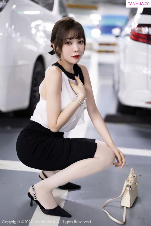 陈芝 芝芝Booty [XiuRen]高清写真图 2022.08.26 No.5500 徐莉芝Booty第6张图片